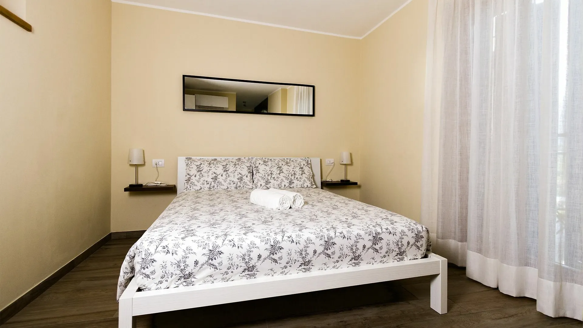 Andirivieni Bellagio Guest House contacts